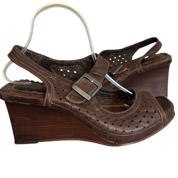 Neosens Brown Leather wedge Size 10 - Picture 1 of 11
